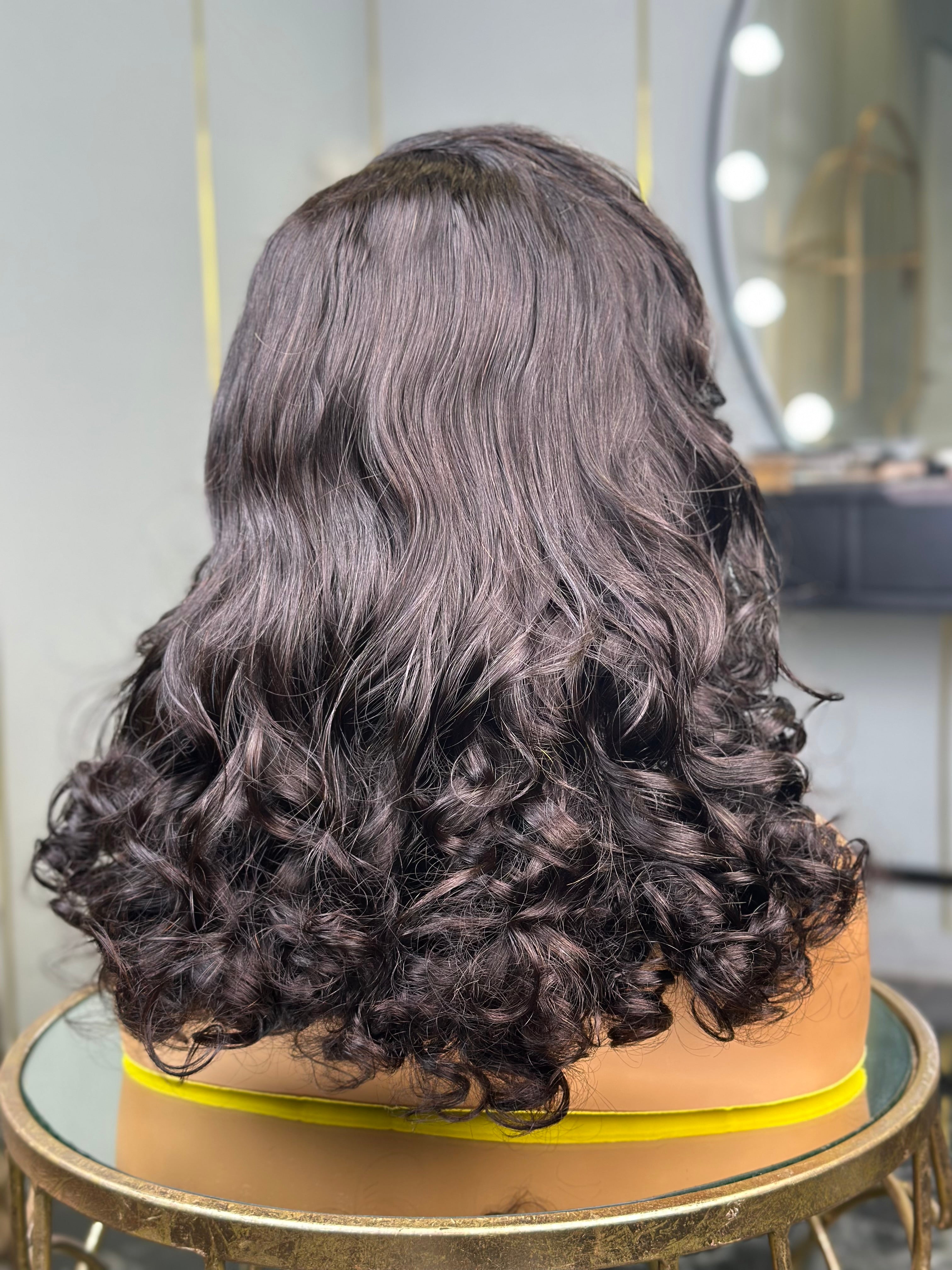 18 Inch Bouncy Loose Wave Frontal Human Hair Wig