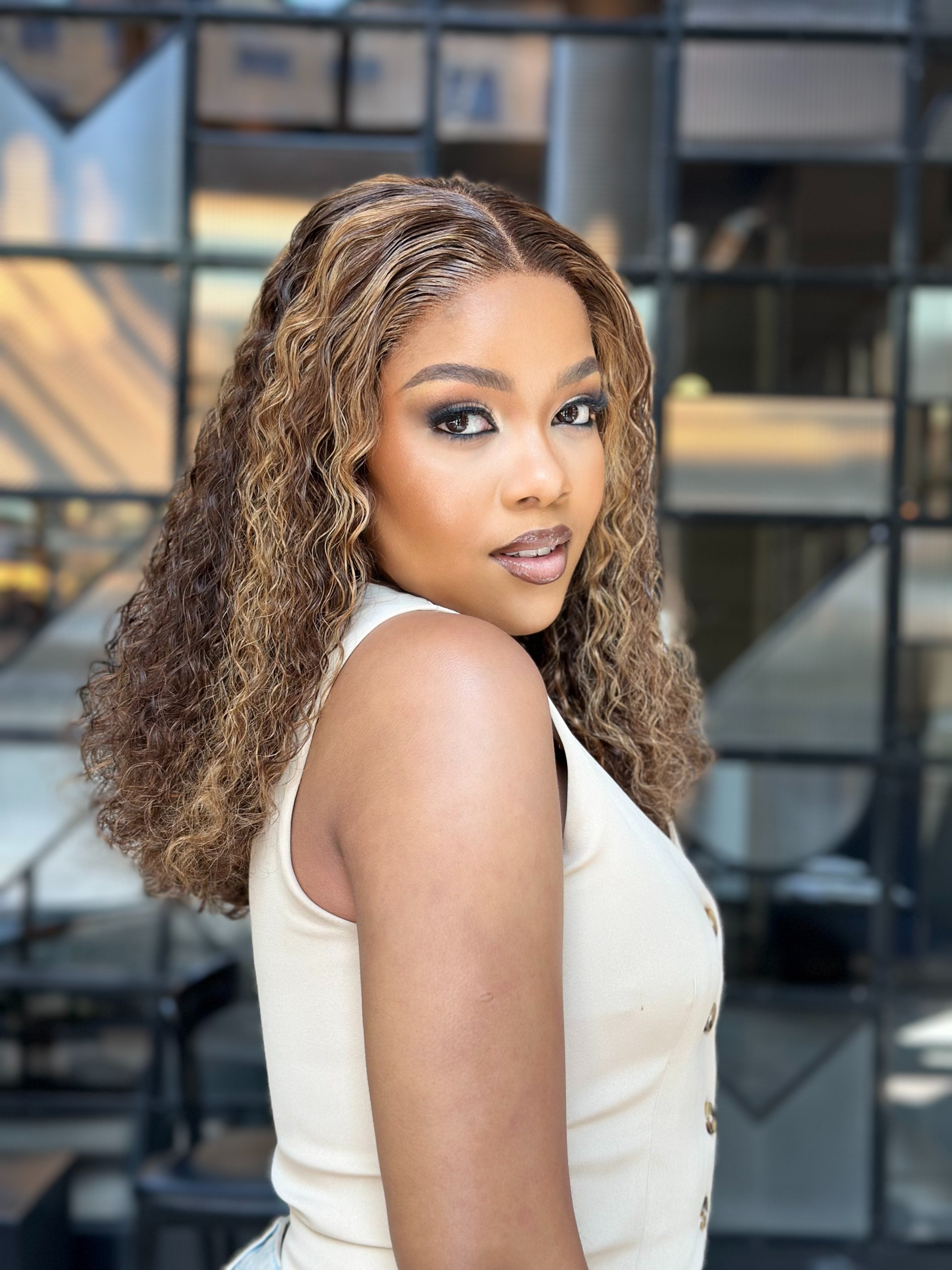 18 Inch Highlight Curly Glueless Human Hair Wig